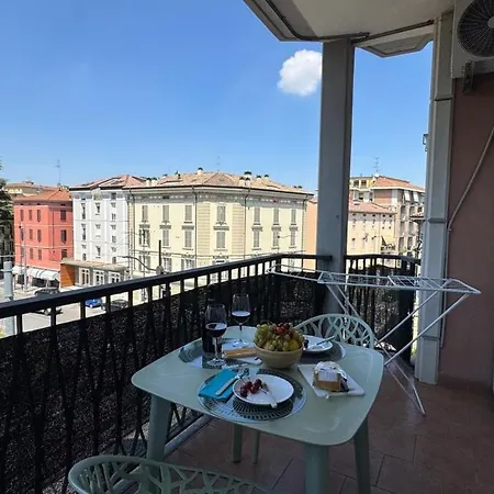 In The Center Of - Aurea ! Apartment