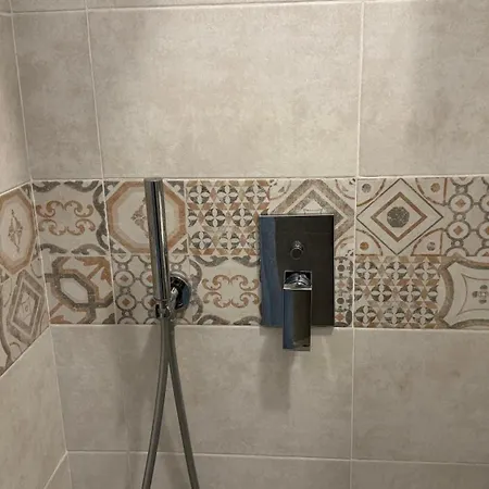 Apartman Monolocale Per 2 Nel Centro Di - Aurea ! Parma