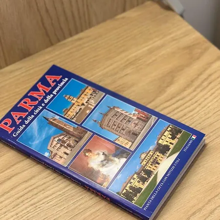 Monolocale Per 2 Nel Centro Di - Aurea ! * Parma