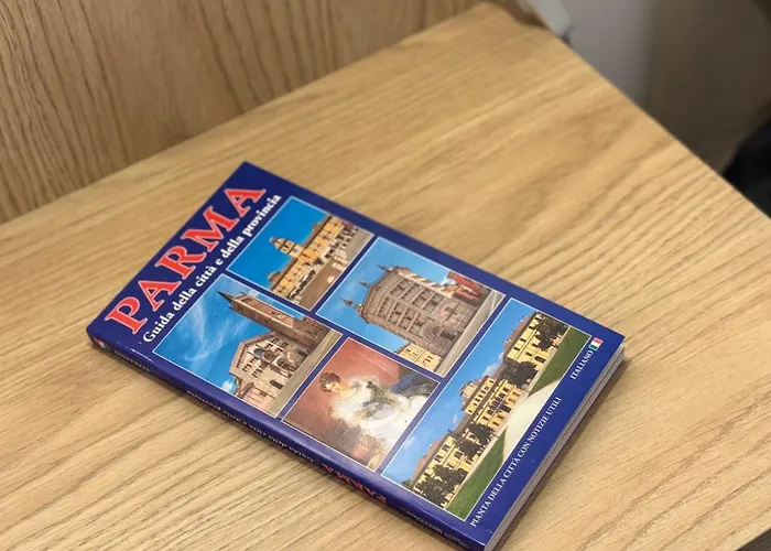 Monolocale Per 2 Nel Centro Di - Aurea ! * Parma